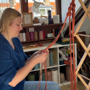 Macramé Workshop in het Atelier in Haarlem