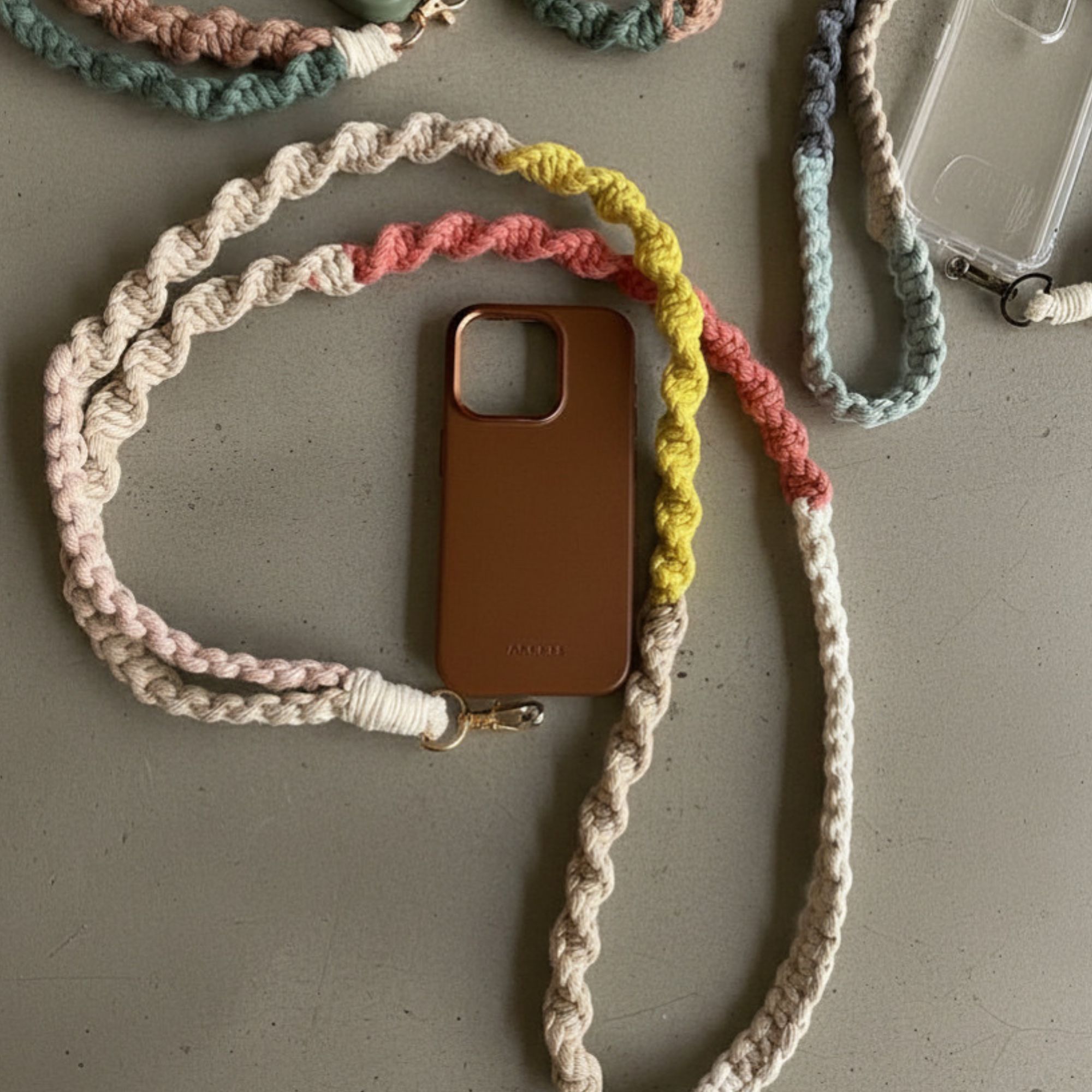 DIY Macrame telefoonkoord